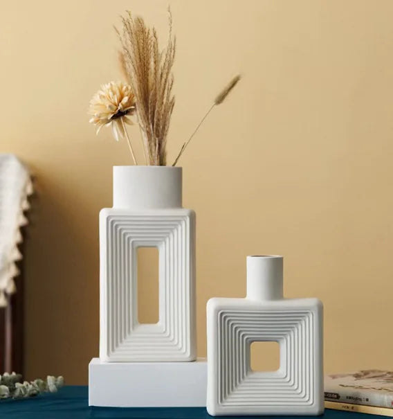 Salerno Ceramic Vase (One Piece)
